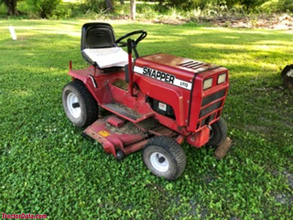 Snapper LT12D411TV